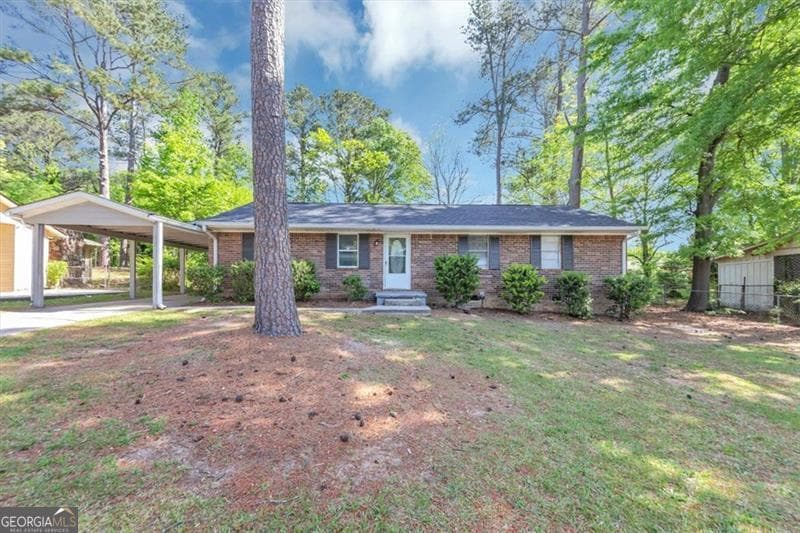 3 bedroom, 1.5 bathroom, 1,326 sq ft single family residence sold at 190 SUNRISE Circle, Riverdale, GA 30274