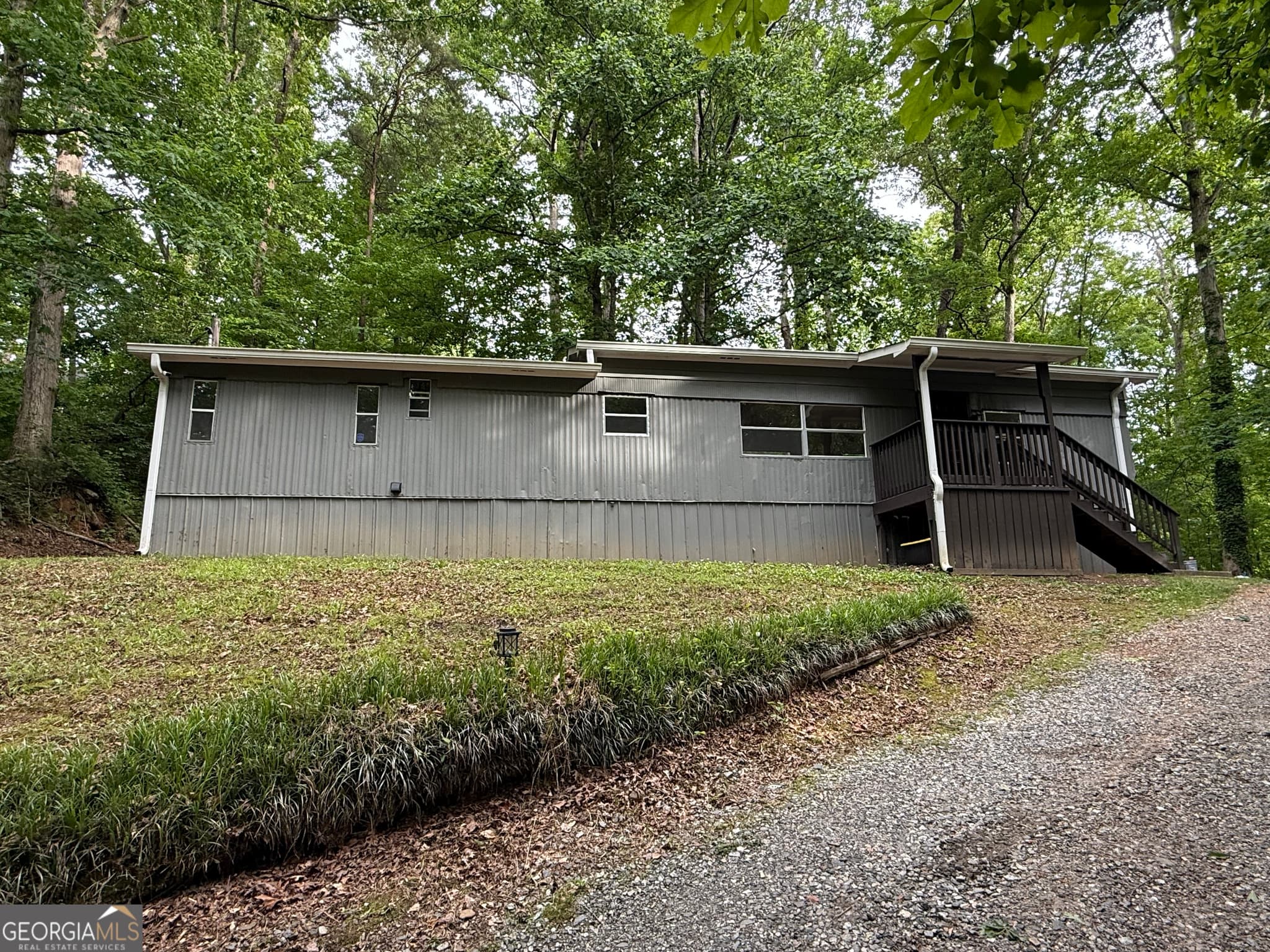 2 bedroom, 1 bathroom, 720 sq ft manufactured home,single family residence sold at 5255 Virginia Avenue, Cumming, GA 30041