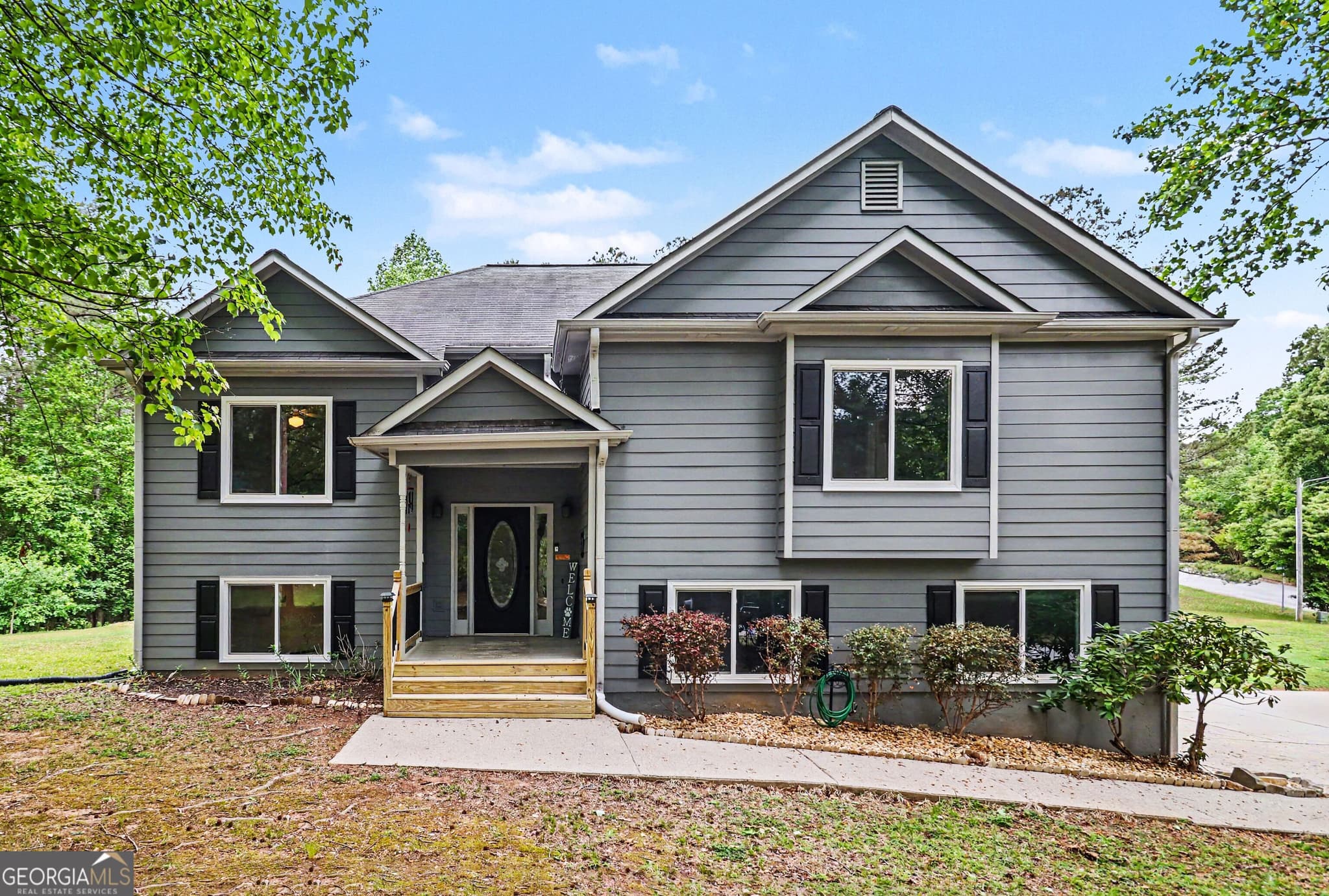 5 bedroom, 3 bathroom, 2,750 sq ft single family residence sold at 7947 Ponderosa Trace, Winston, GA 30187