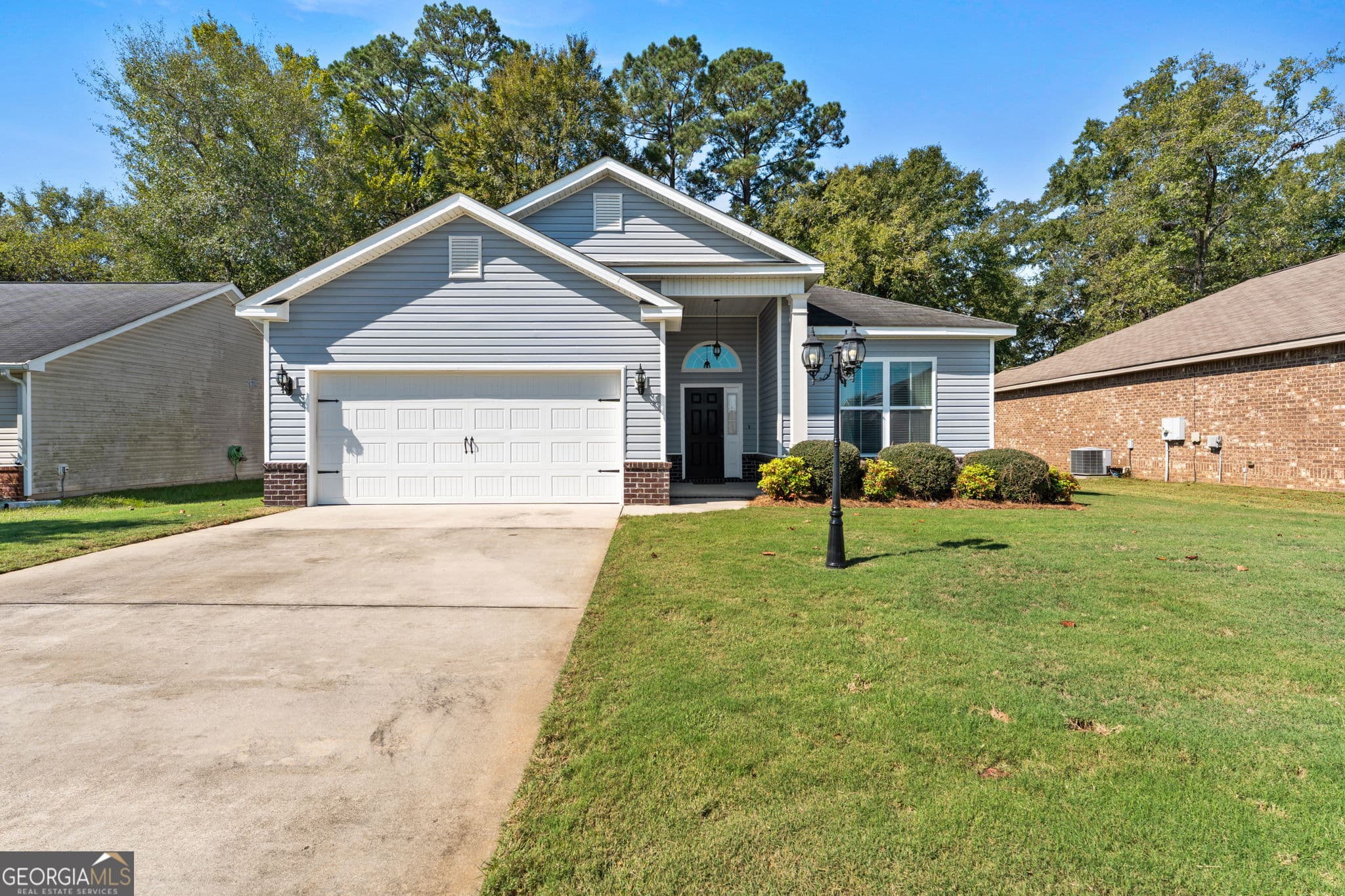 3 bedroom, 2 bathroom, 1,352 sq ft single family residence for sale at 205 Edgarton Way, Bonaire, GA 31005