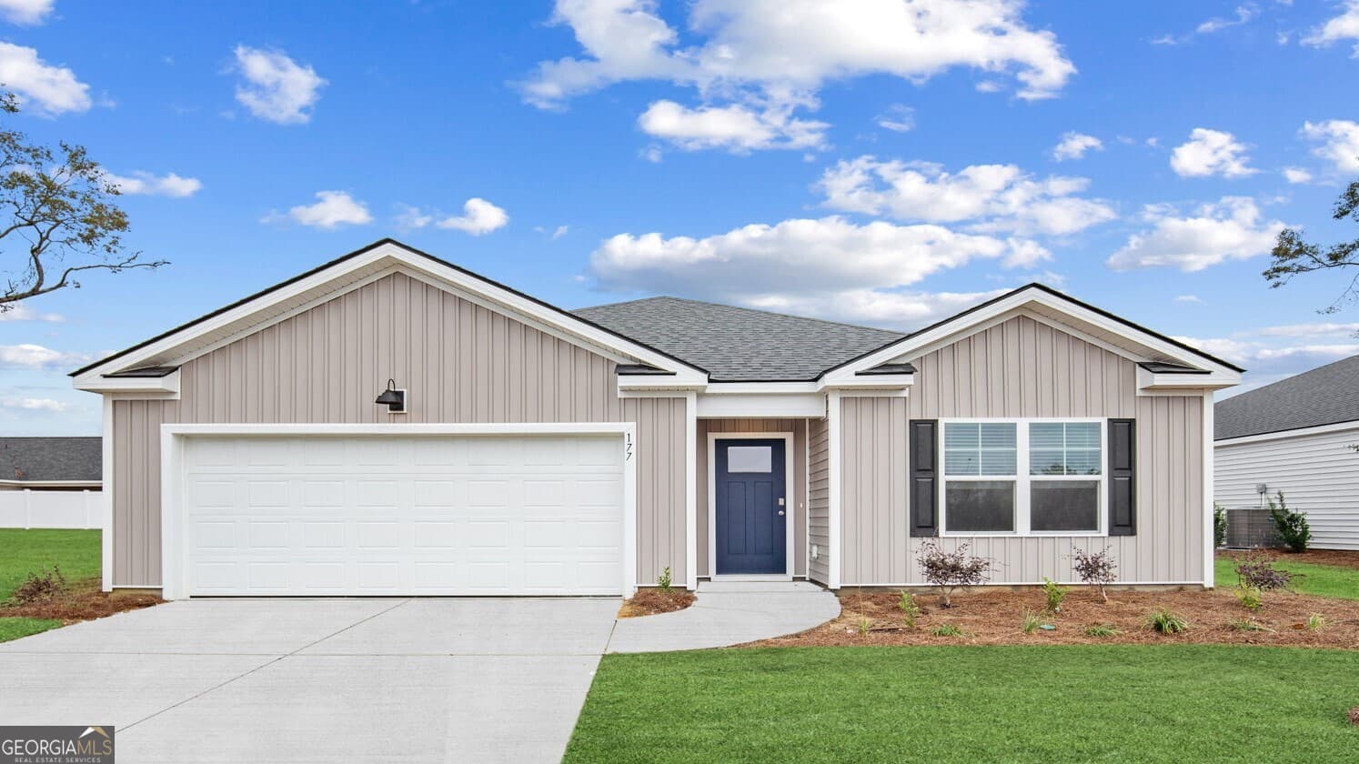 4 bedroom, 2 bathroom, 1,774 sq ft single family residence under contract at 177 Timber Road, Statesboro, GA 30458