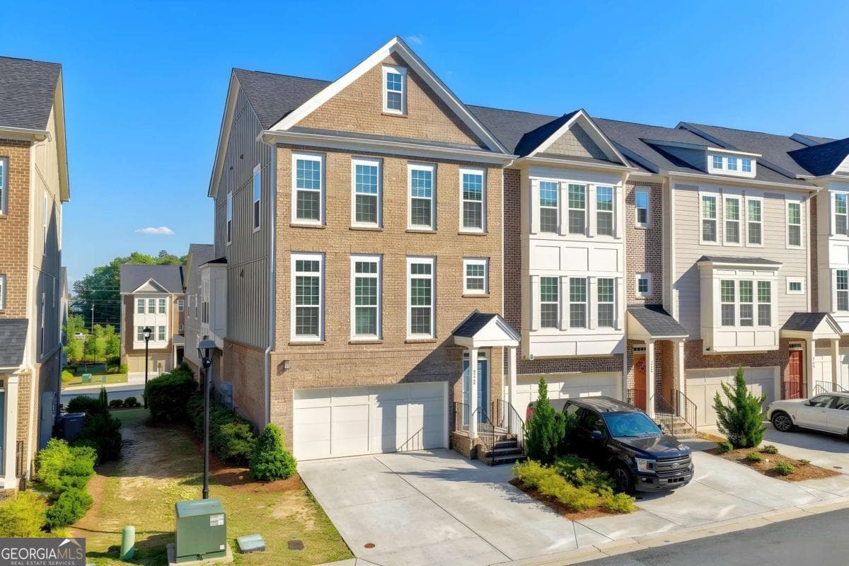 4 bedroom, 3.5 bathroom, 2,534 sq ft single family residence sold at 835 Atwood Lane, Buford, GA 30518