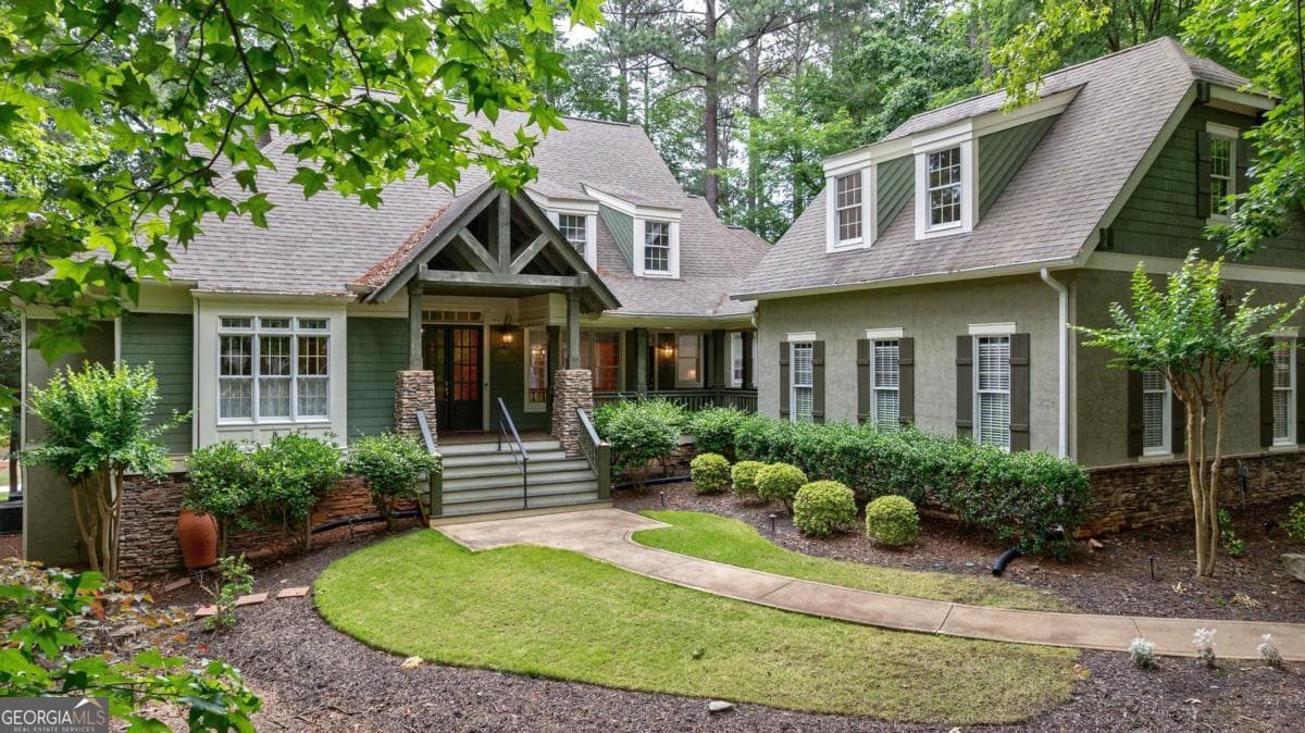 3 bedroom, 3 bathroom, 3,007 sq ft single family residence sold at 1021 Planters Lane, Greensboro, GA 30642