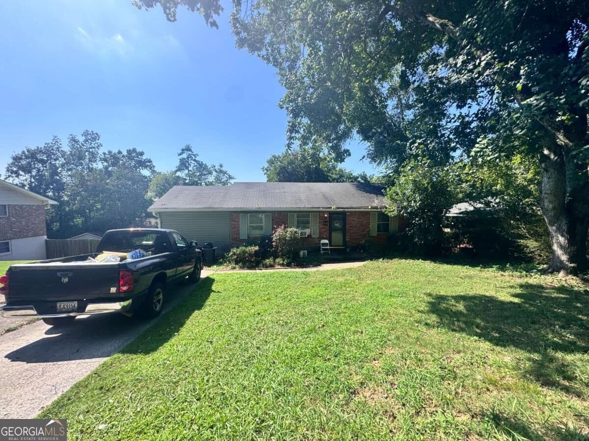 5 bedroom, 2 bathroom, 1,692 sq ft single family residence for sale at 314 Alfred Avenue, Rome, GA 30161
