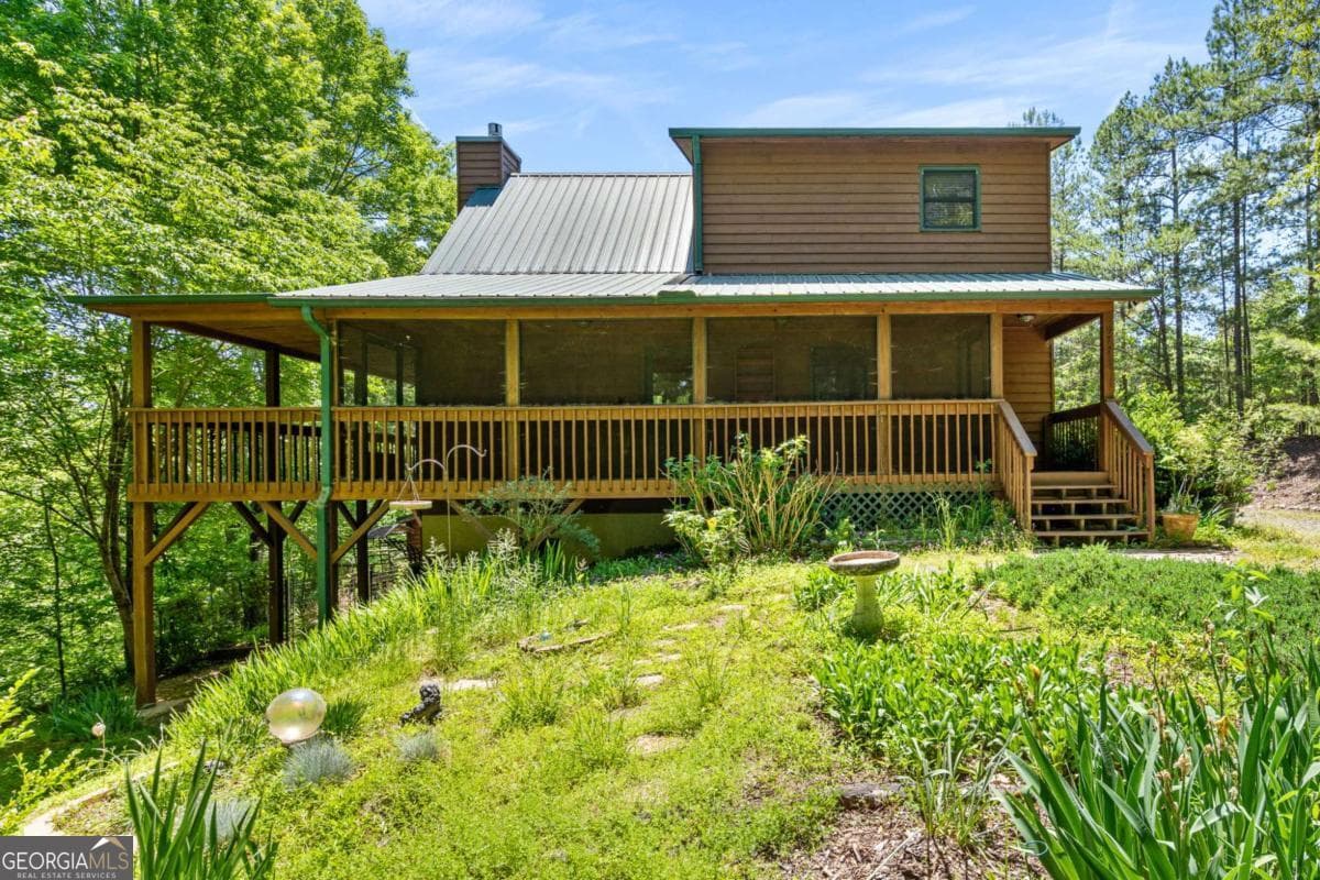 2 bedroom, 3 bathroom loft,single family residence for sale at 977 Tarheel Drive, Murphy, NC 28906