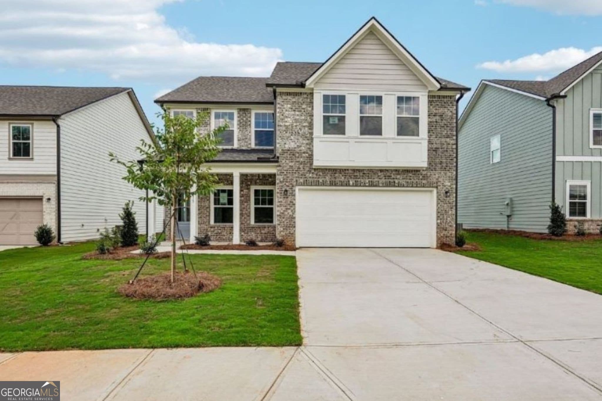 4 bedroom, 3.5 bathroom, 2,574 sq ft single family residence for sale at 613 Elwick Lane, Cartersville, GA 30120