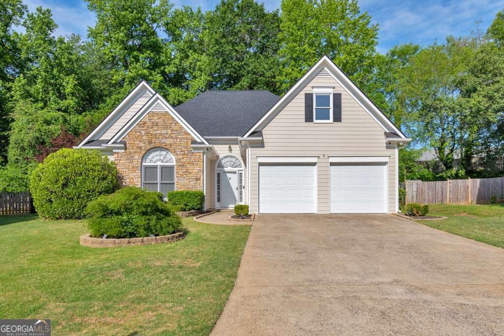3 bedroom, 2 bathroom, 2,035 sq ft single family residence sold at 2871 Colleton Drive, Marietta, GA 30066