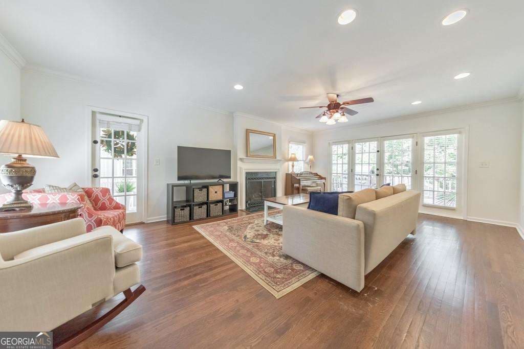 3 bedroom, 2.5 bathroom, 2,218 sq ft single family residence sold at 112 Kathryn Avenue, Decatur, GA 30030