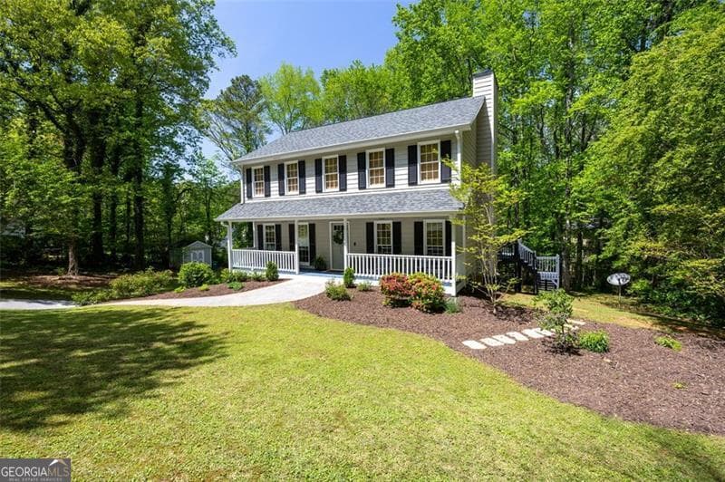 3 bedroom, 2.5 bathroom, 2,892 sq ft single family residence sold at 6005 CHERECOBB Lane, Woodstock, GA 30188