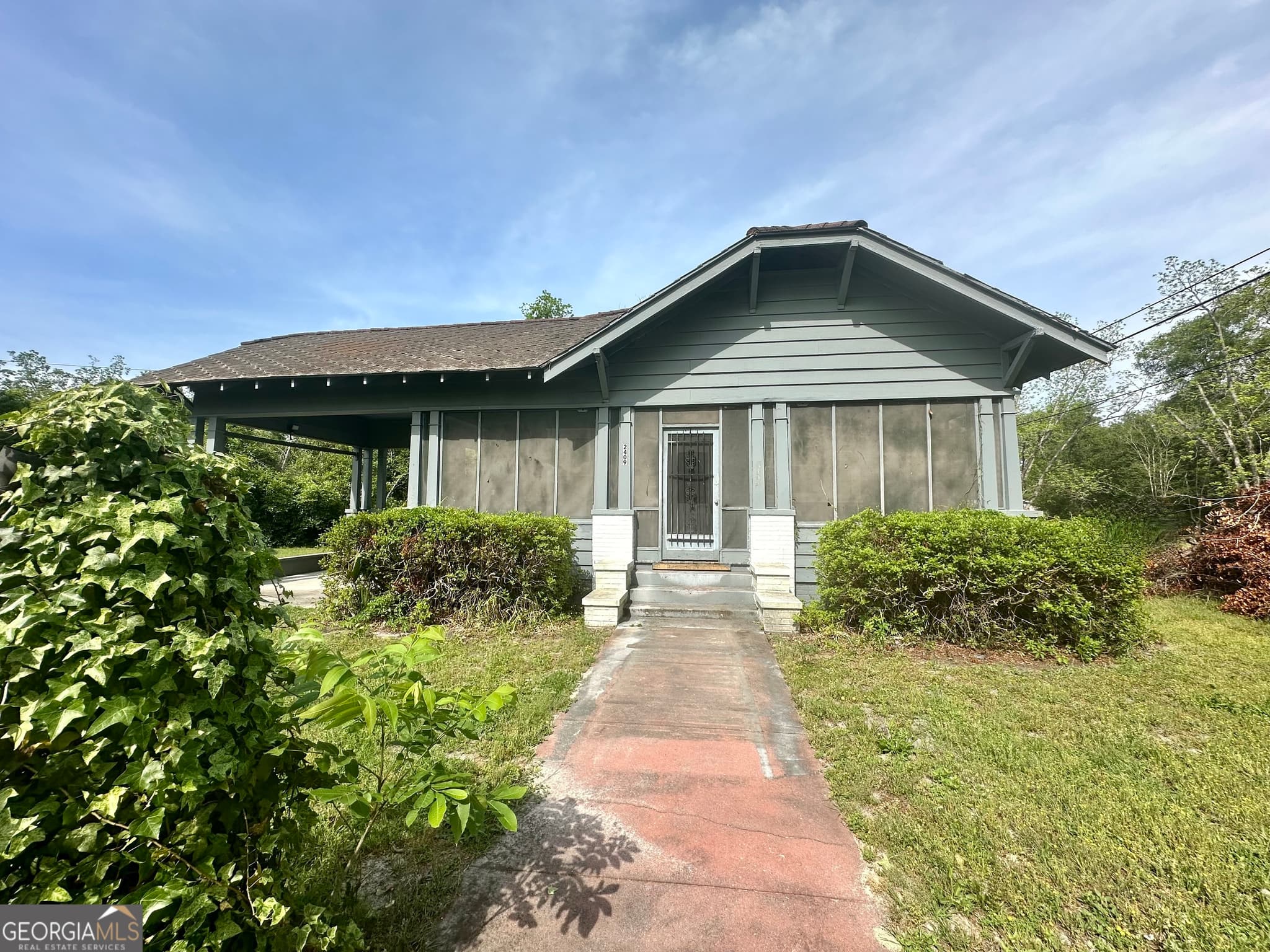 2 bedroom, 2 bathroom, 1,659 sq ft single family residence sold at 2409 Dorothy Street, Waycross, GA 31501