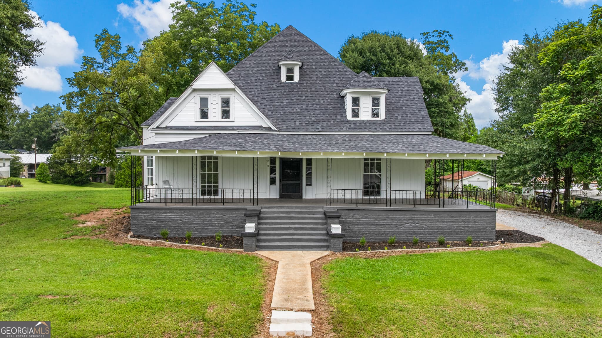 5 bedroom, 2.5 bathroom, 4,965 sq ft single family residence for sale at 210 N 14th Street, Lanett, AL 36863