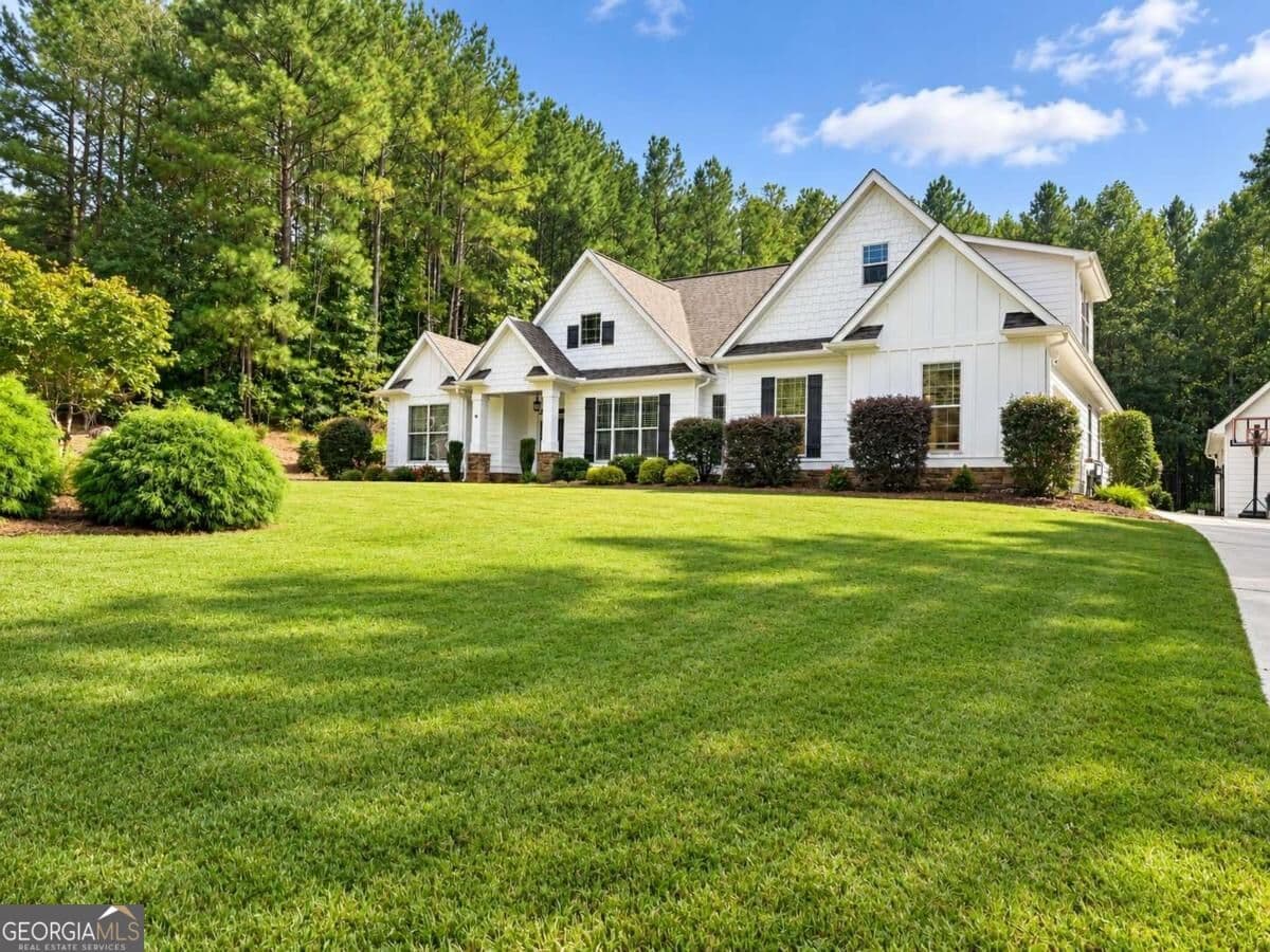 4 bedroom, 3.5 bathroom, 2,939 sq ft single family residence for sale at 260 Timbercreek Estates Drive, Sharpsburg, GA 30277