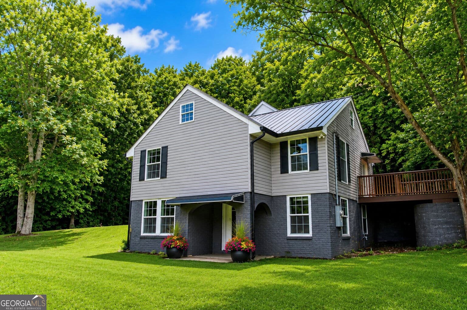 3 bedroom, 2 bathroom, 1,448 sq ft single family residence sold at 534 Wayside Road, Rome, GA 30161