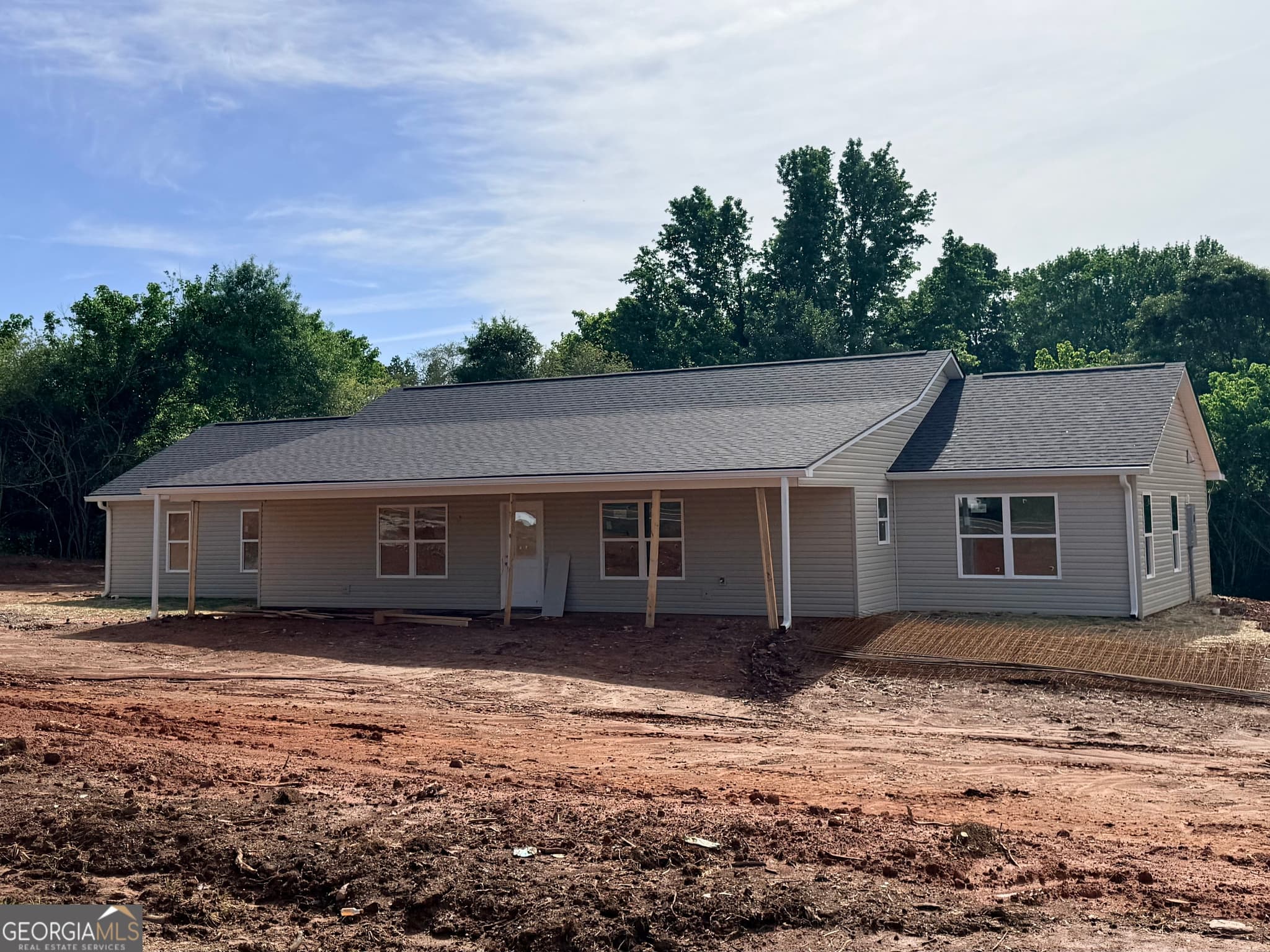 3 bedroom, 2 bathroom, 1,777 sq ft single family residence sold at 5683 Julian Baugh Road, Lula, GA 30554
