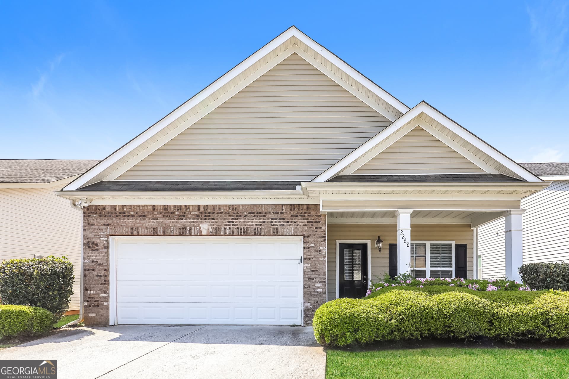 3 bedroom, 2.5 bathroom, 1,700 sq ft single family residence sold at 2268 Addison Park, Riverdale, GA 30296