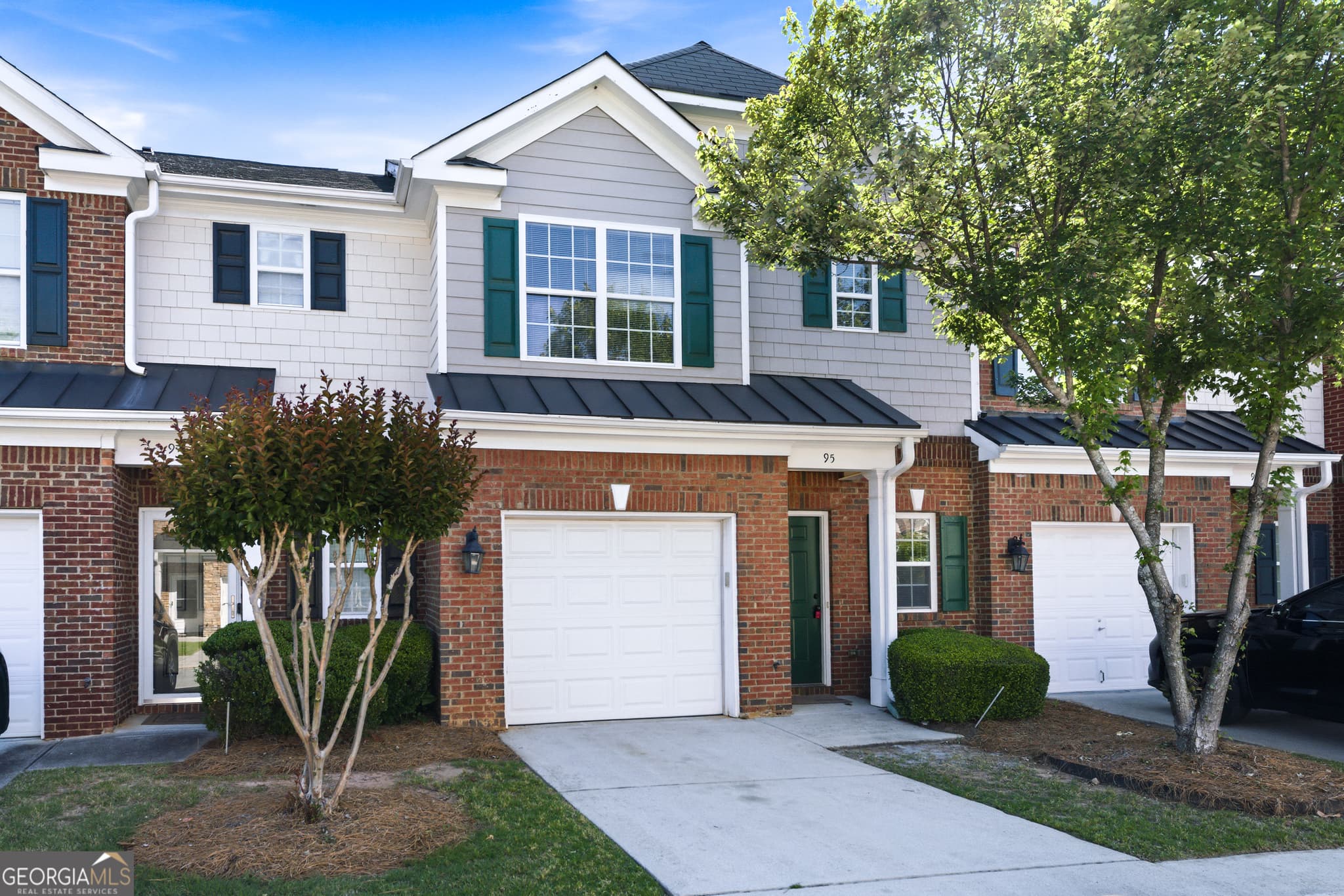 3 bedroom, 2.5 bathroom, 1,512 sq ft townhouse sold at 95 Brookway Trace, Norcross, GA 30071