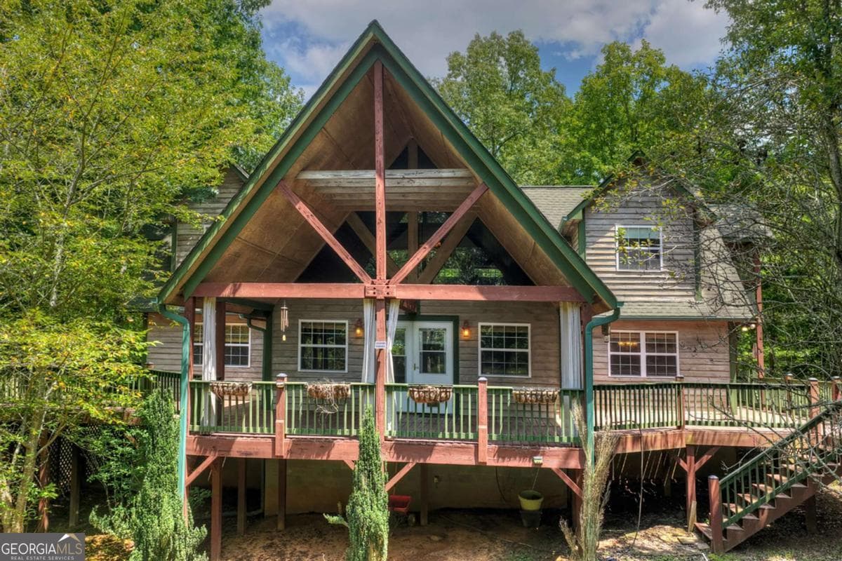 3 bedroom, 2.5 bathroom, 2,724 sq ft cabin,single family residence for sale at 648 Posey Place, Murphy, NC 28906