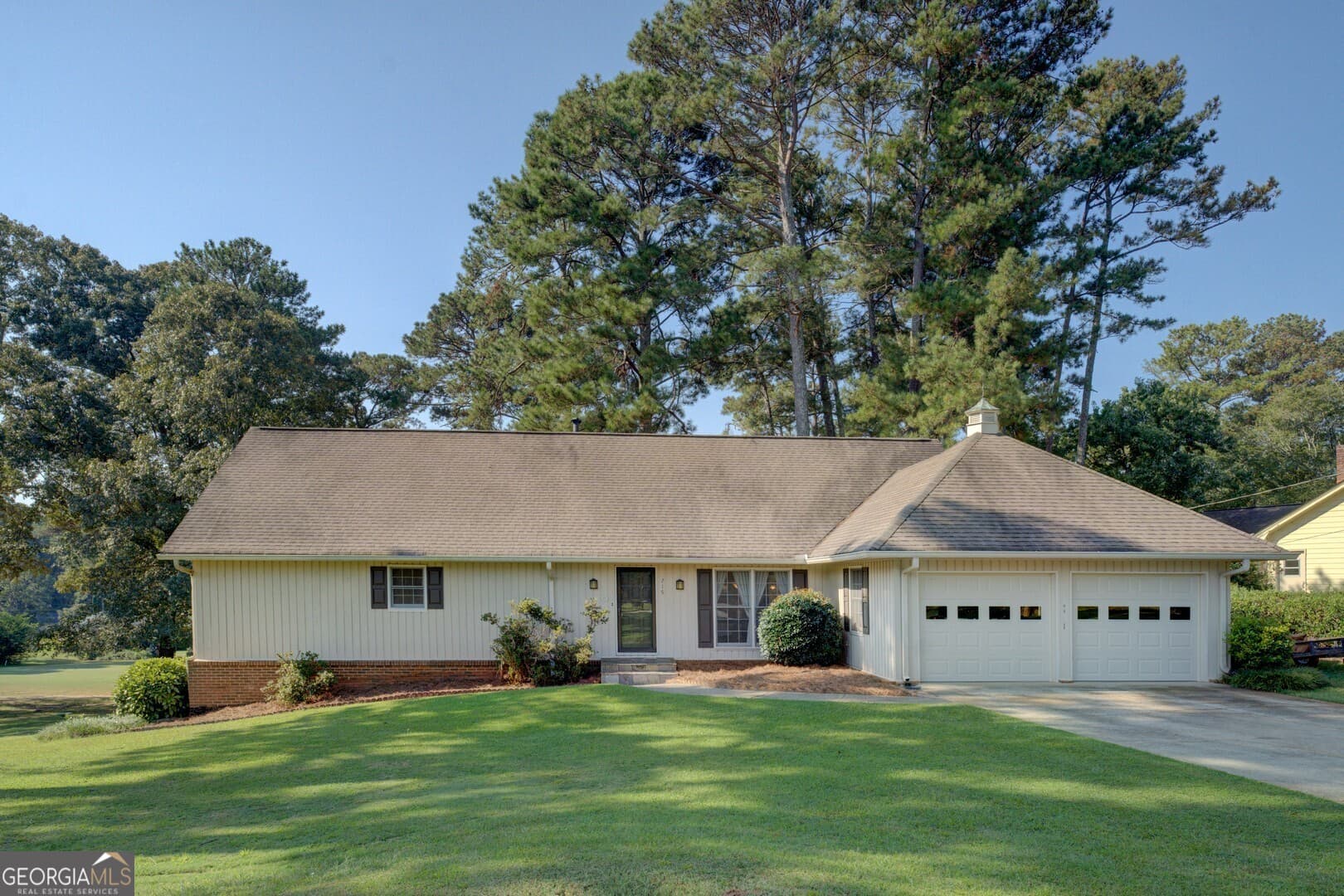 4 bedroom, 3 bathroom, 2,839 sq ft single family residence sold at 719 Clubhouse Drive, Conyers, GA 30094