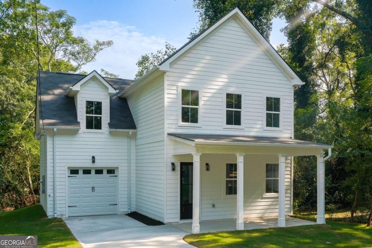 4 bedroom, 3 bathroom, 1,752 sq ft single family residence for sale at 3257 Gifford Street, Scottdale, GA 30079