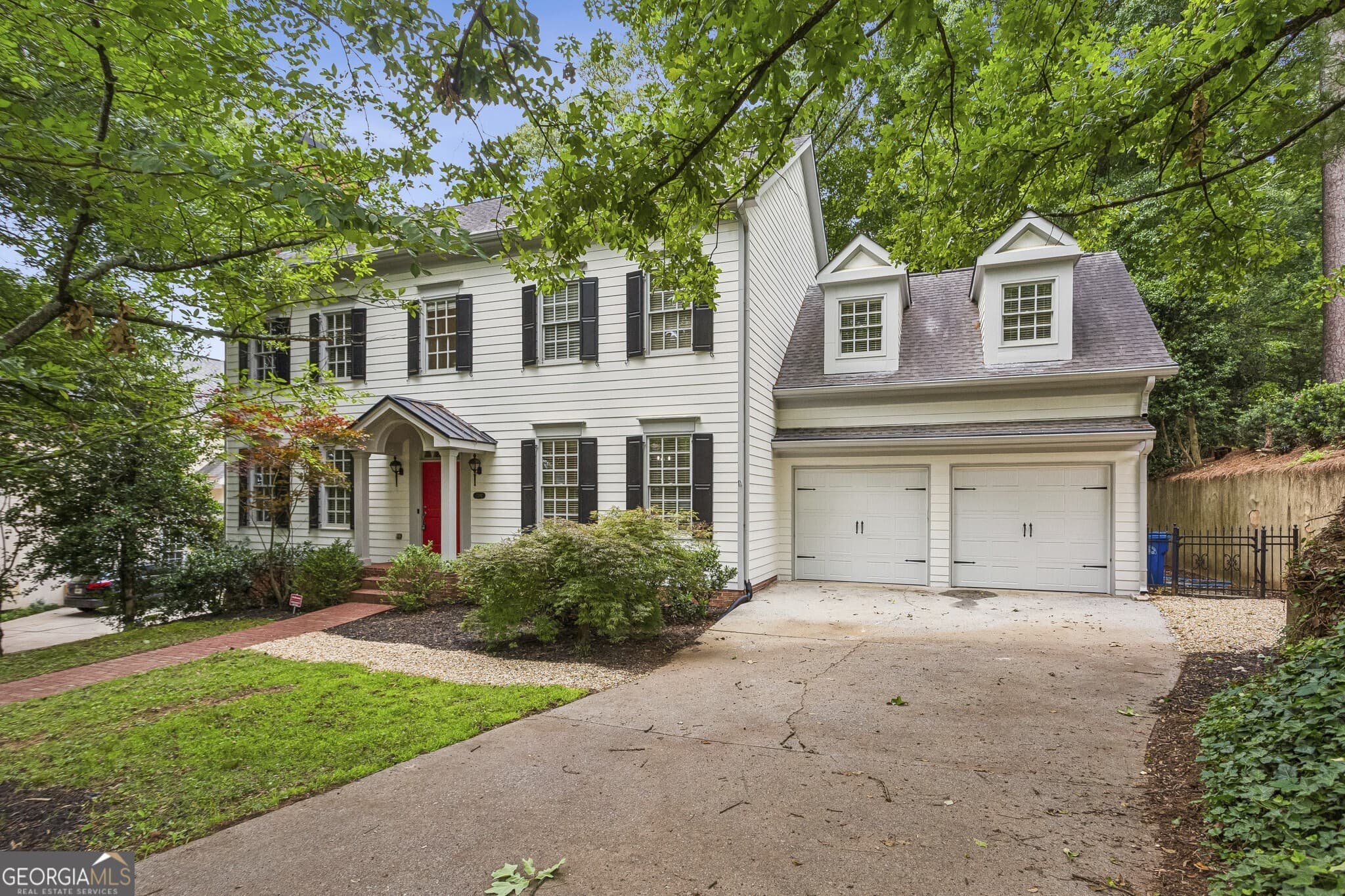 5 bedroom, 4.5 bathroom, 4,953 sq ft single family residence sold at 2181 McKinley Road, Atlanta, GA 30318