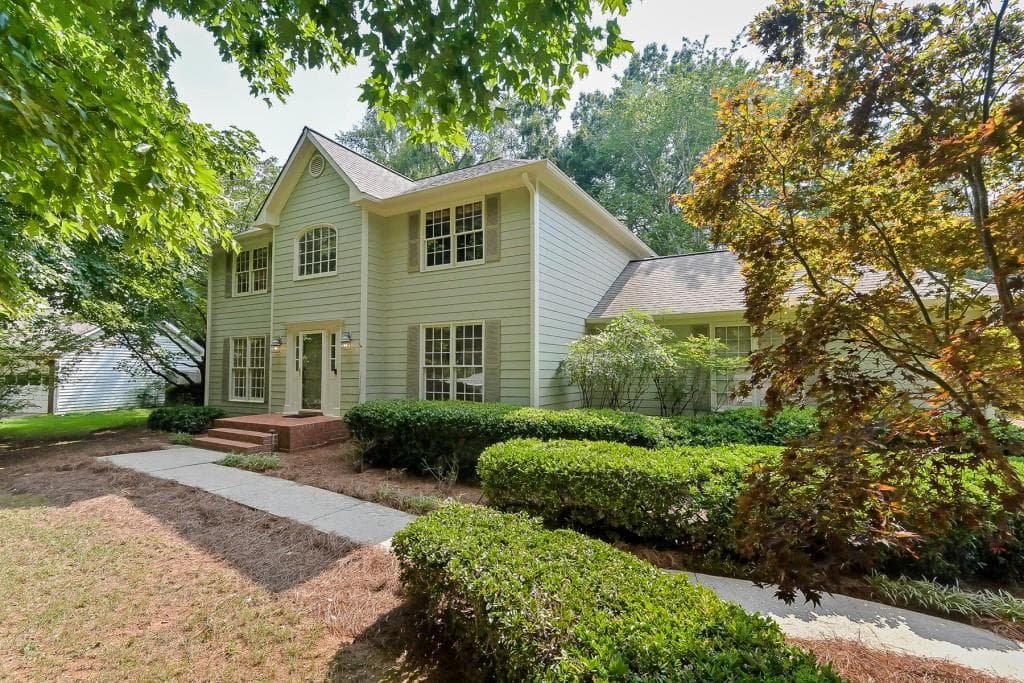 4 bedroom, 3 bathroom, 2,426 sq ft single family residence sold at 1056 Dunhill Drive, Marietta, GA 30067