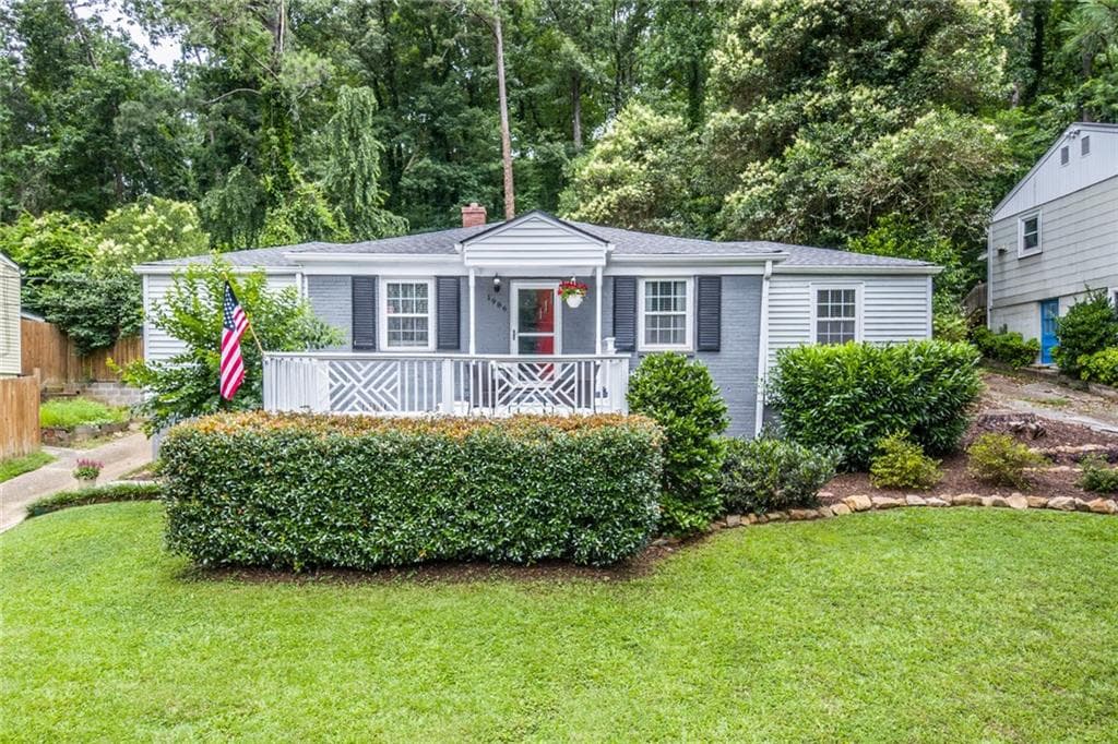 3 bedroom, 2 bathroom, 1,152 sq ft single family residence sold at 1986 Shalimar Drive, Atlanta, GA 30345