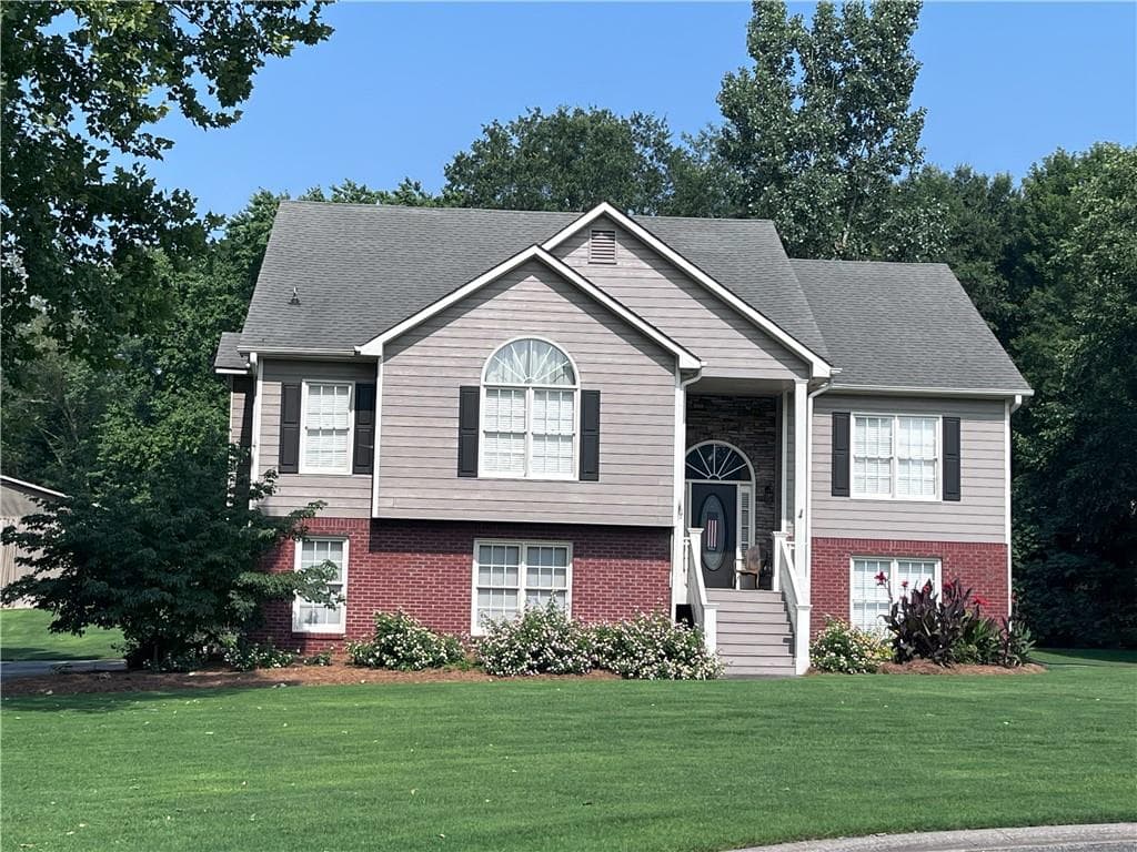 4 bedroom, 3 bathroom single family residence sold at 14 Foxhound Way, Cartersville, GA 30120