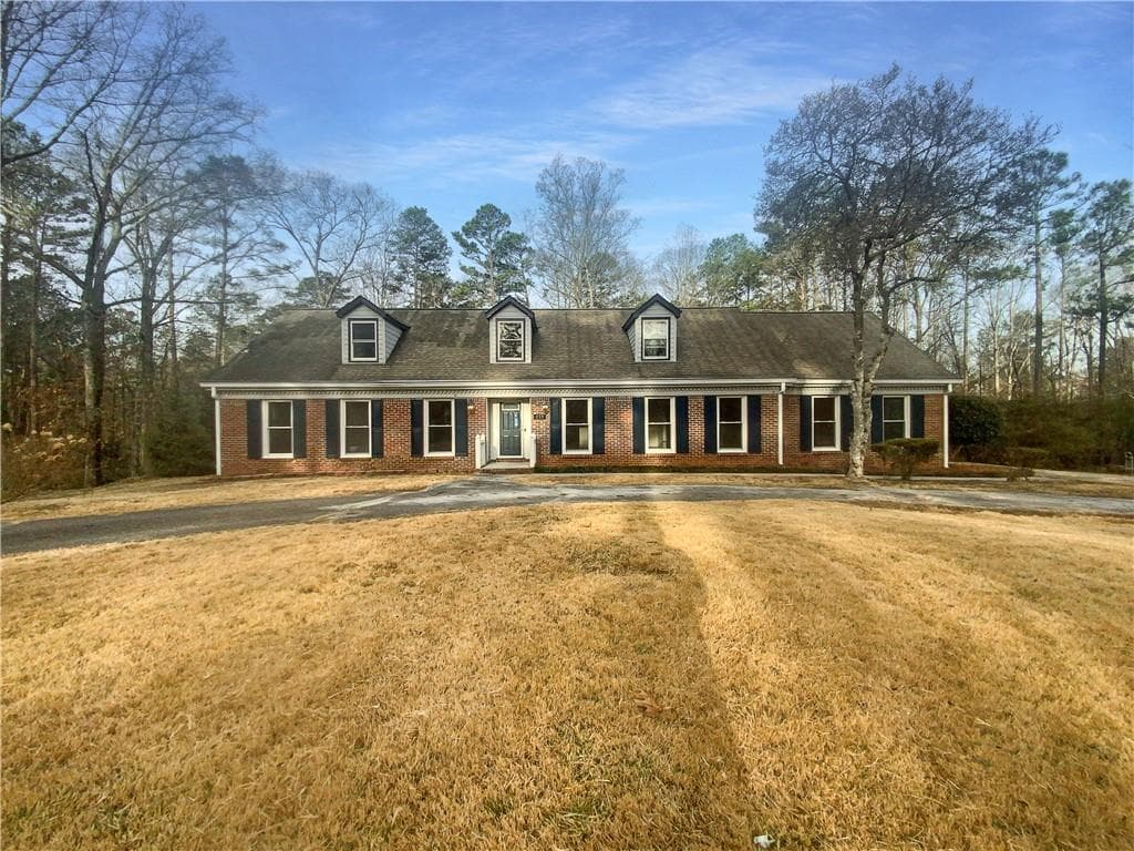 4 bedroom, 4 bathroom single family residence sold at 439 Arbor Ridge Drive, Stone Mountain, GA 30087