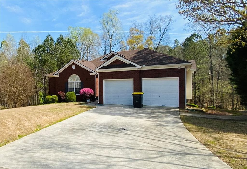 7062 Spruce Circle, Fairburn, GA 30213 — most recent listing photo