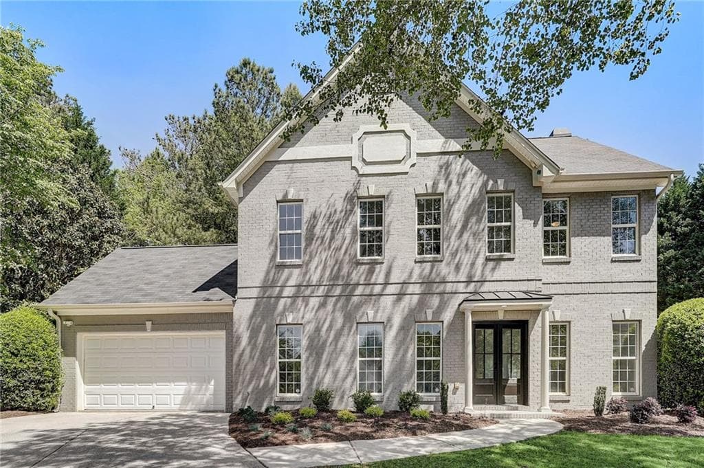5 bedroom, 3 bathroom, 2,301 sq ft single family residence sold at 135 Rexford Lane, Alpharetta, GA 30022
