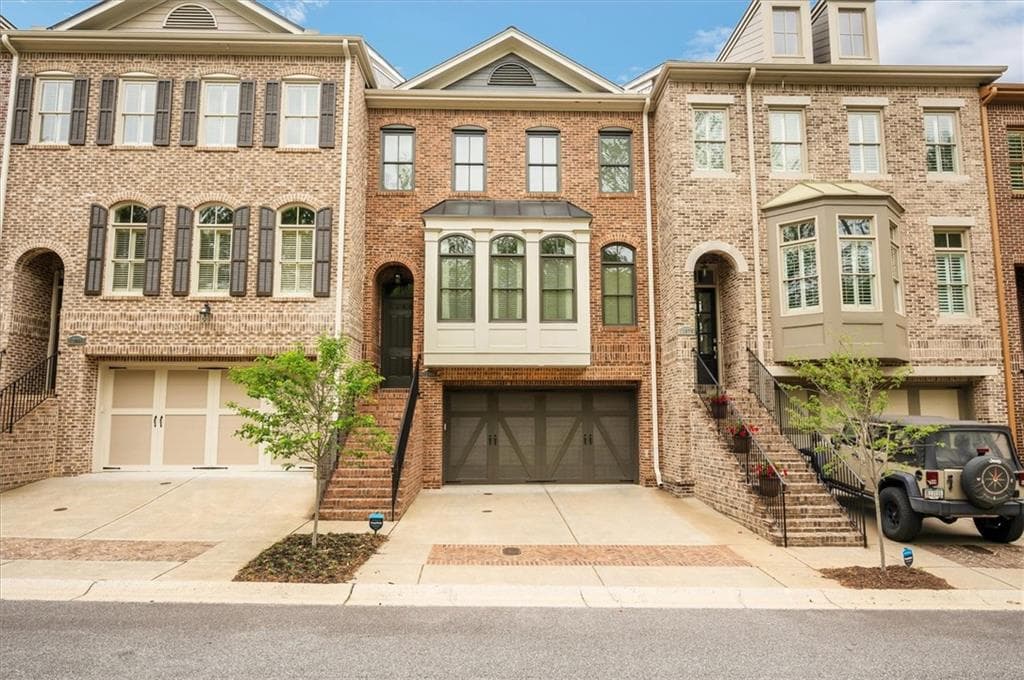 3 bedroom, 4 bathroom, 2,831 sq ft townhouse sold at 12068 Cotton Alley, Alpharetta, GA 30009