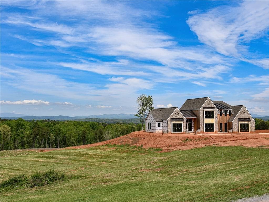 3 bedroom, 3 bathroom single family residence sold at 1092 Bryant Loop, Ranger, GA 30734