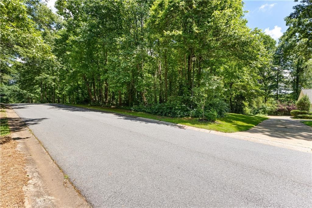 other sold at 35 Longwood Lane, Newnan, GA 30263