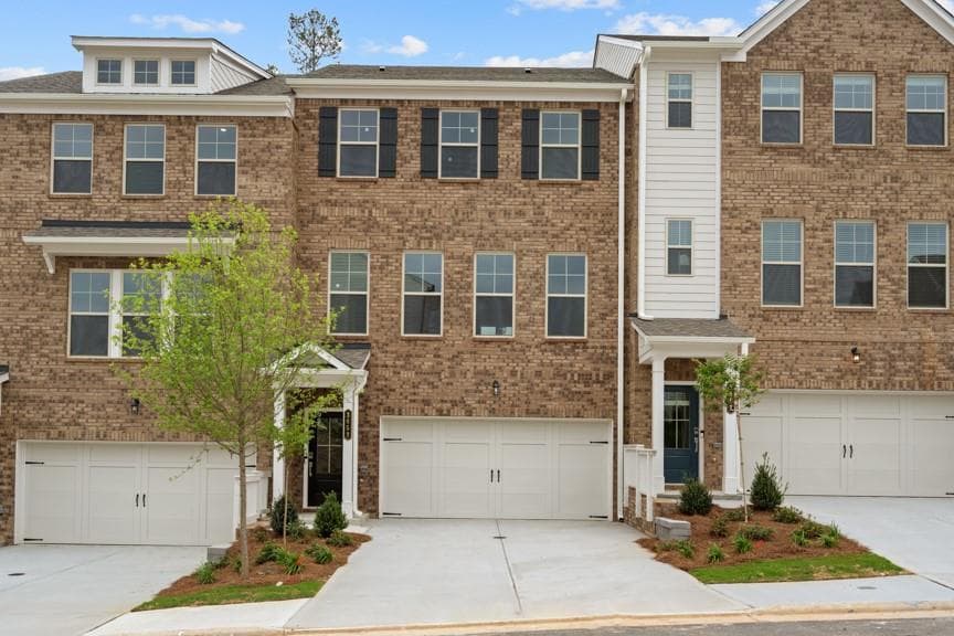 3 bedroom, 4 bathroom townhouse sold at 3653 Willingham Run, Marietta, GA 30008