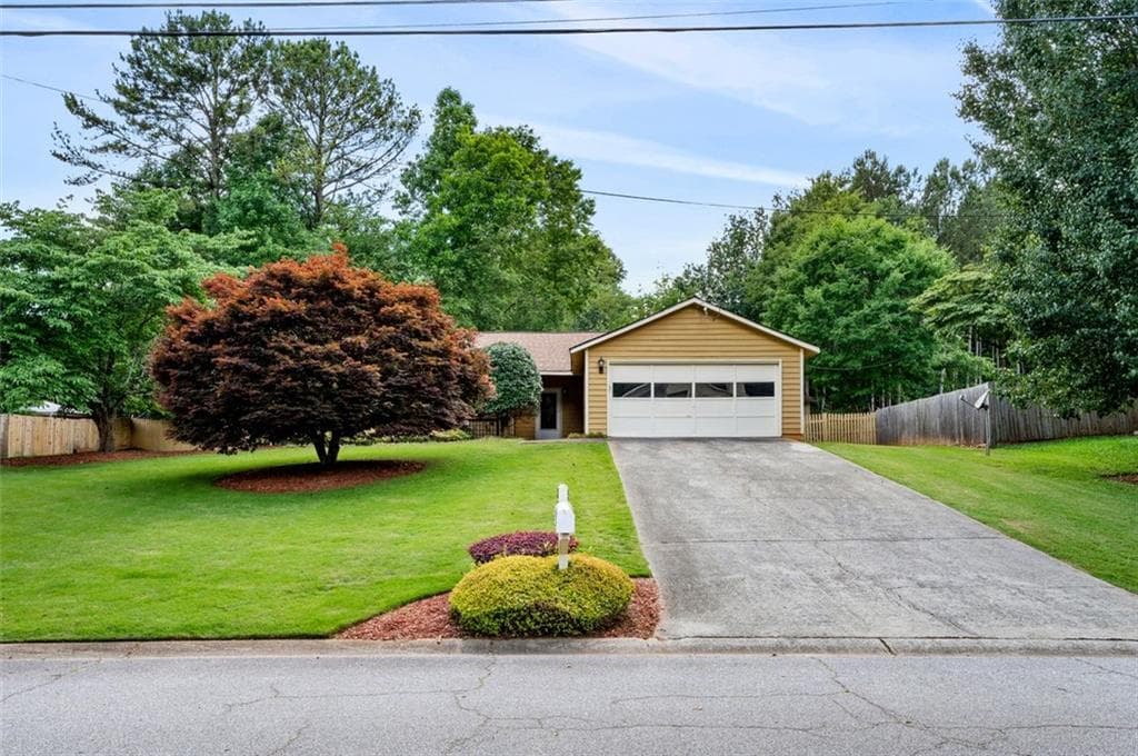 3 bedroom, 2 bathroom, 1,468 sq ft single family residence sold at 510 PADEN MILL Trail, Lawrenceville, GA 30044