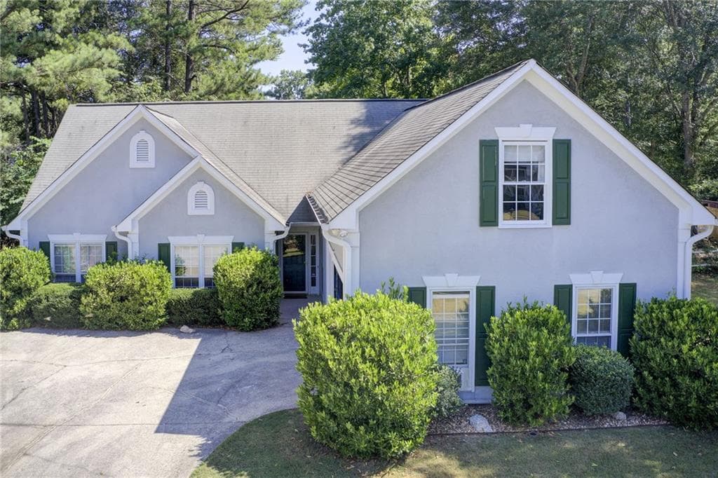 4 bedroom, 2 bathroom, 1,846 sq ft single family residence sold at 3999 Lindley Drive, Powder Springs, GA 30127