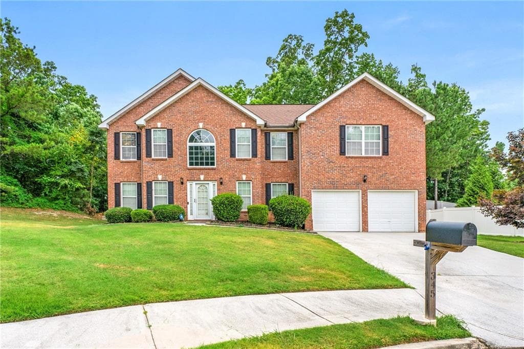 6 bedroom, 3 bathroom, 3,486 sq ft single family residence sold at 345 Oxnard Circle, Atlanta, GA 30331
