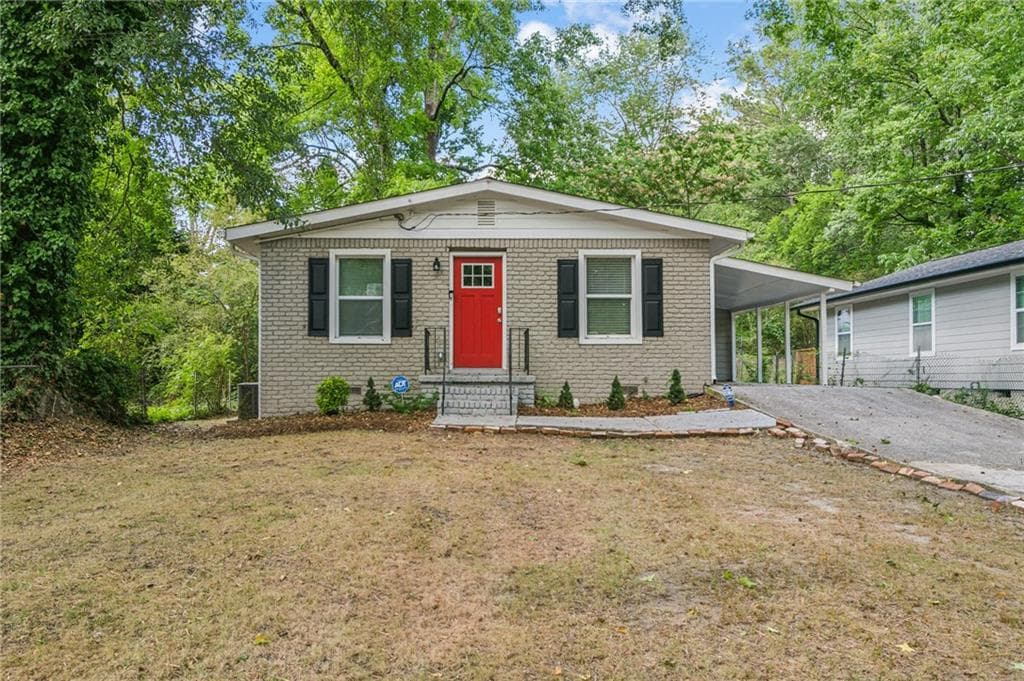 4 bedroom, 1 bathroom, 988 sq ft single family residence sold at 2069 Chicago Avenue, Atlanta, GA 30314
