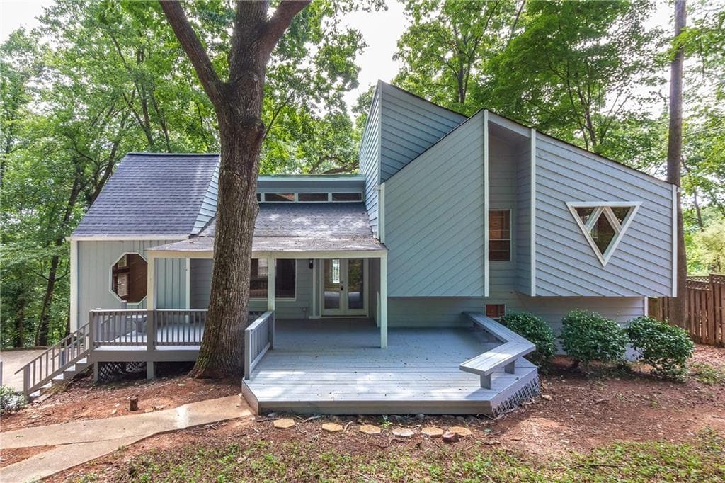 1983 Kinridge Road, Marietta, GA 30062 — most recent listing photo
