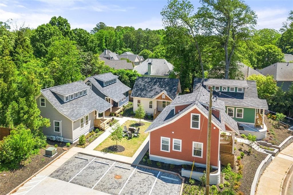 206 COMMERCE Drive, Decatur, GA 30030 — most recent listing photo