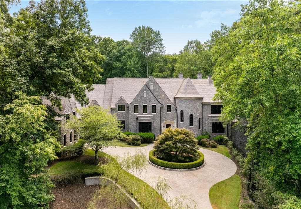 7 bedroom, 11 bathroom single family residence sold at 4660 Jett Road, Atlanta, GA 30327