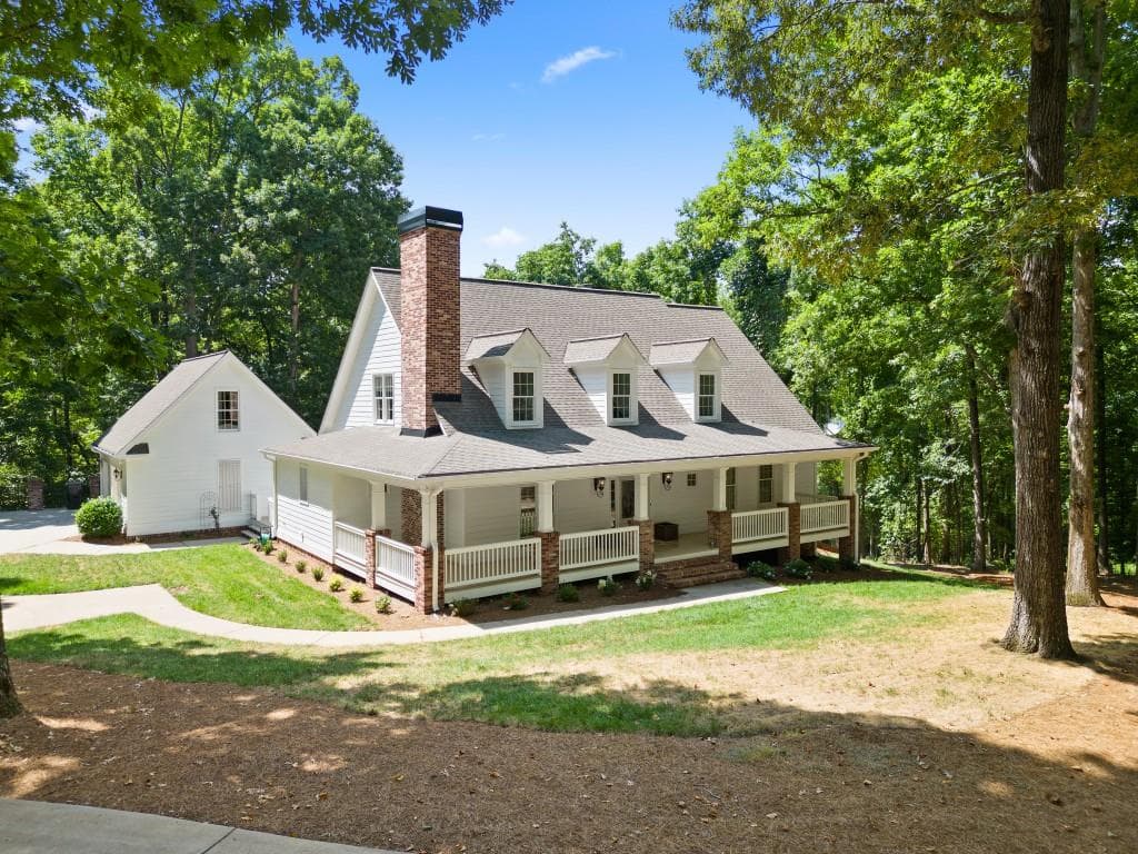 5 bedroom, 6 bathroom single family residence sold at 854 Howard Road, Alpharetta, GA 30004