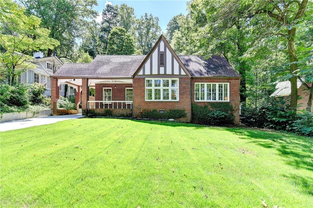 5 bedroom, 2 bathroom, 2,414 sq ft single family residence sold at 879 Clifton Road, Atlanta, GA 30307