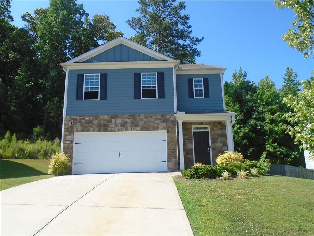 5 bedroom, 3 bathroom, 2,400 sq ft single family residence sold at 4406 Minkslide Drive, Atlanta, GA 30331
