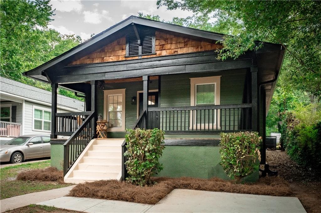 4 bedroom, 2 bathroom, 1,550 sq ft single family residence sold at 1476 Olive Street, Atlanta, GA 30310