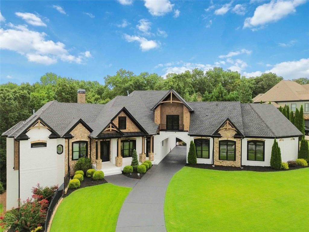 2344 NORTHERN OAK Drive, Braselton, GA 30517 — most recent listing photo