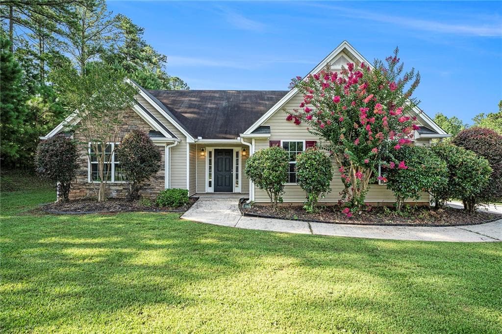 3 bedroom, 2 bathroom single family residence sold at 112 Dillard Court, Dallas, GA 30157