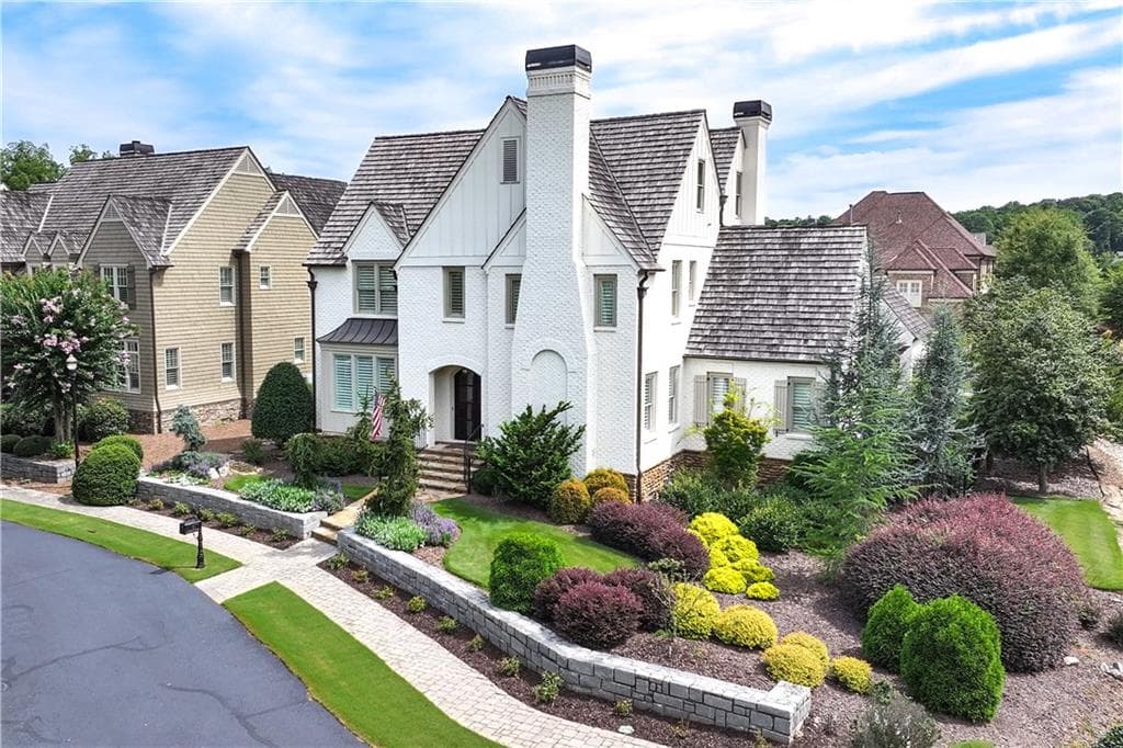 5 bedroom, 6 bathroom, 4,998 sq ft single family residence sold at 4219 River District Drive, Berkeley Lake, GA 30096