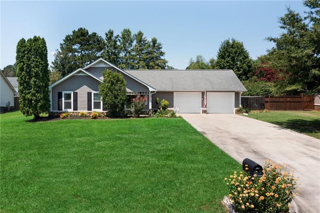4 bedroom, 3 bathroom single family residence sold at 18 Windrush Drive, Rome, GA 30165