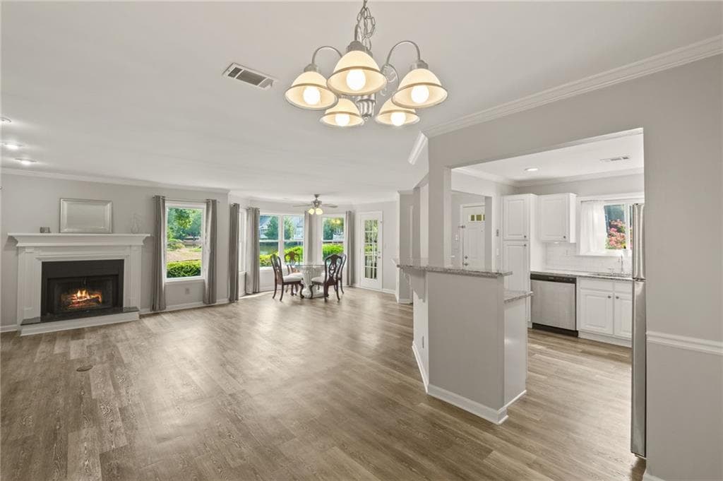 2 bedroom, 2 bathroom, 1,381 sq ft condominium sold at 511 Mill Pond Road, Roswell, GA 30076